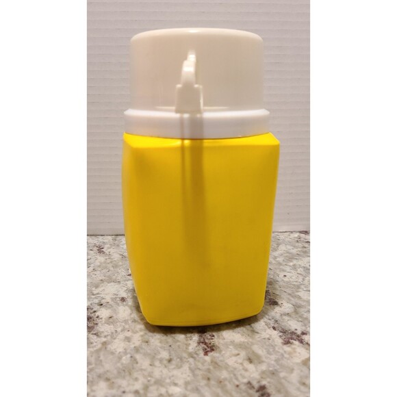 Vintage Smurf Thermos Complete w/Cup & Lid Smurfette Yellow - Picture 3 of 6